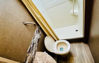 2018 Thor Motor Coach Four Winds 22B “Let’s Go!”