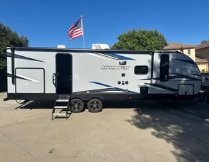 Forest River RV Cherokee Alpha Wolf 26DBH-L