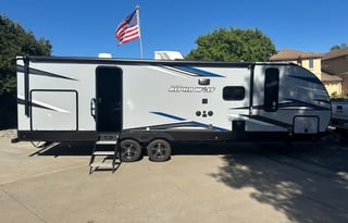 Good Times Await - 30' Cherokee Alpha Wolf