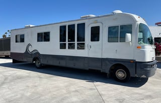 Caddy King RV, Sleeper Sectional, 4-Door Fridge TV