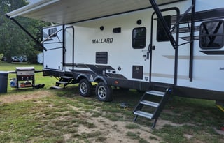 2022 Heartland Mallard 32