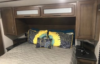 2020 Keystone RV Cougar Half-Ton 32BHS