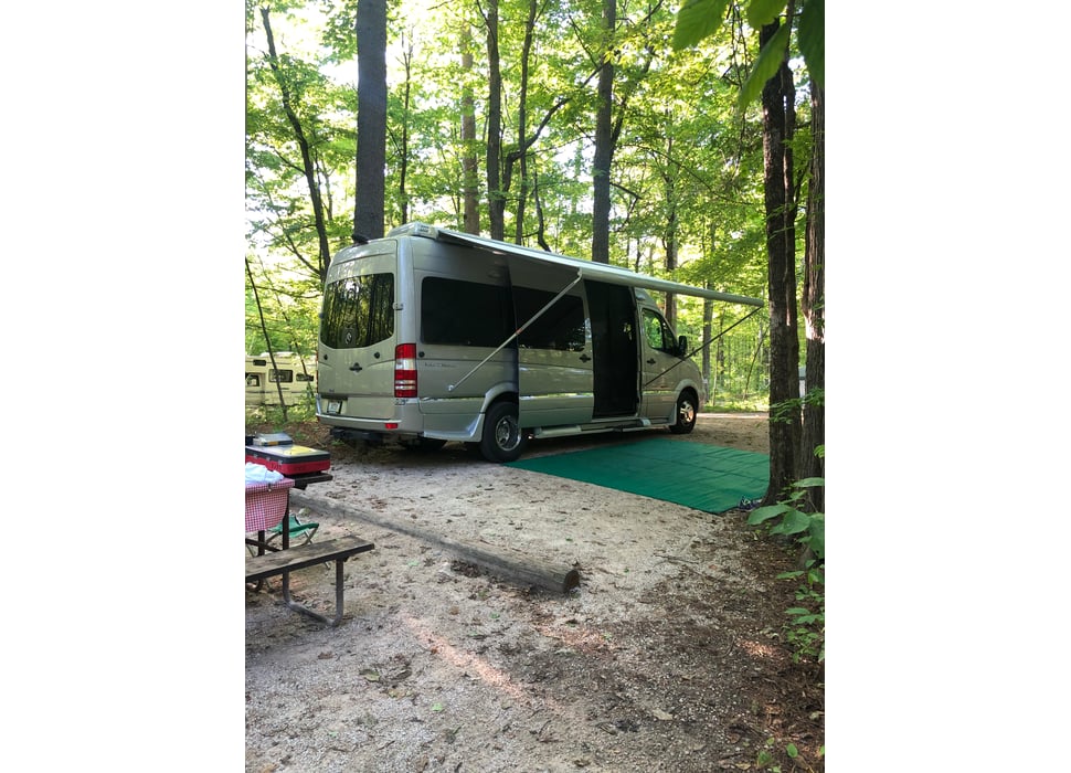 Class B Camping Van rentals in Genoa City