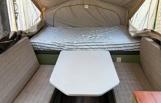 Cozy & Modern Pop-Up Camper for Family Getaways