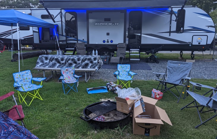 Along with the two lounger chairs, you will also have two rocker chairs, and three chairs for little children. Perfect for entertaining with the subtle blue ambiance for those nights around the fire.