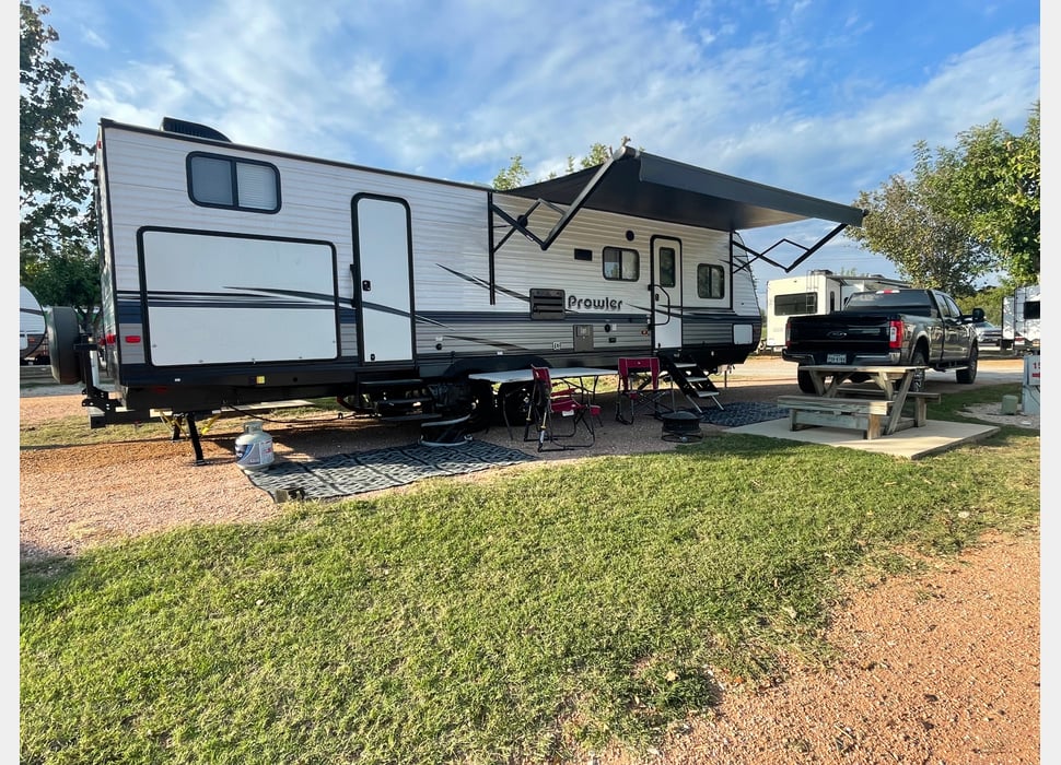 Travel Trailer rentals in Beeville