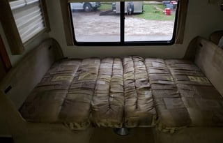 2004 Damon Intruder 3500