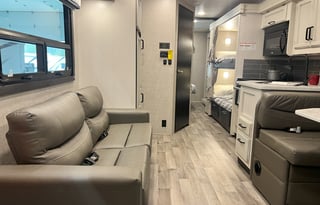 2022 Jayco Redhawk 31F