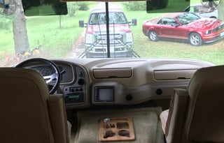 2005 Dolphin Motor Coach Dolphin A