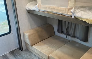 2021 Gulf Stream RV Conquest 323TBR