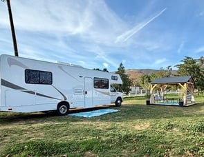 Thor Motor Coach Majestic 28A