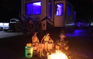 Fully Equipped RV- Perfect for Families or Couples