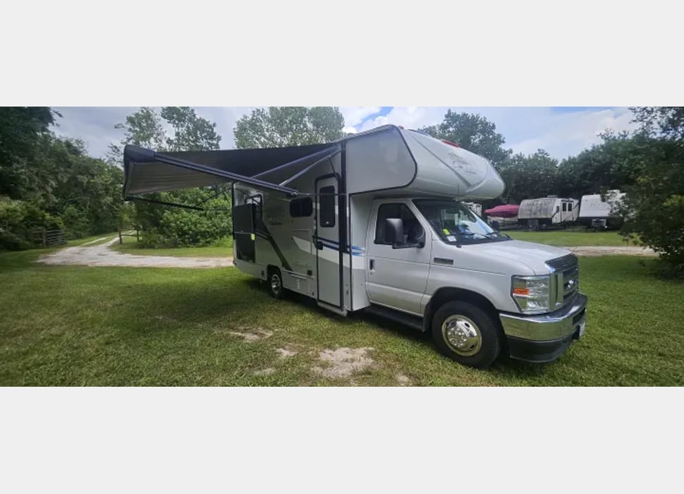 Class C Motor Home rentals in Kissimmee