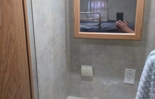 27" Bunkhouse Camper Sleeps 9