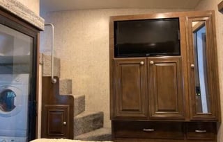 2017 Thor Outlaw Toyhauler Ready for Family Fun