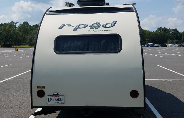 2012 R Pod RPT-171 | RVshare