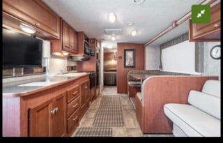 2015 Winnebago Sunstar 31KB