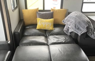 2020 Forest River Surveyor Luxury 265RLDS Tina