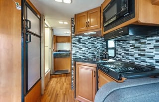 (#1) Las Vegas RV Rental–Sleeps 6, Pet & Festival