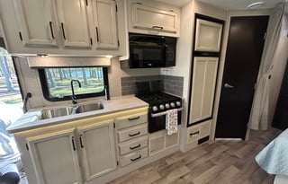 (Unit 17) 2023 Jayco Redhawk 24B