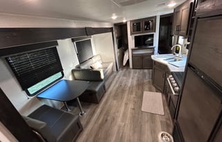 2021 Starcraft Autumn Ridge 26BHS