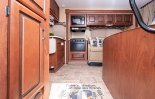 The Deca-Nomad TribeWagon: Climate Comfortable!