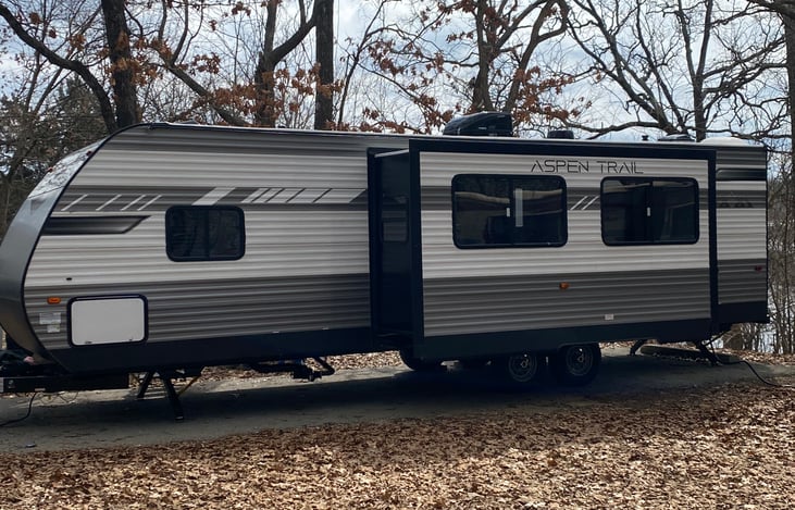 Features one slide out