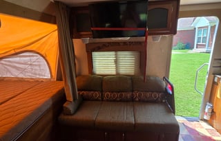 2014 Coachmen Freedom Express LTZ