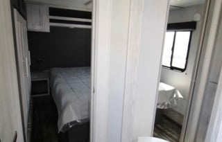 Loaded Luxury Toy Hauler Sleeps 8