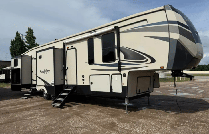 RV Photo