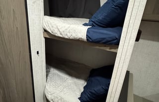 Family-Friendly Camper Easy SUV Tow Fully Stocked