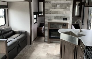 2021 Keystone RV Dutchmen 263BH Coleman Lantern