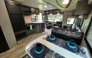 MICKEY -  2019 Heartland Mallard M27