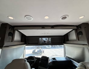 Forest River RV cross over FR3