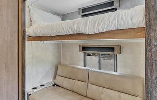 GLAMPING ALERT! Beautiful 2021 Forest River RV