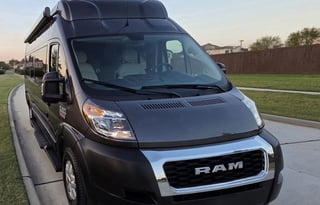 A Gas-saver RV, easy to drive & can park anywhere