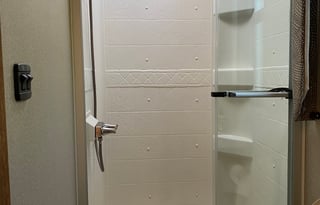 Luxury 2019 Entegra Coach Odyssey 25R