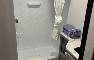 2024 Coleman Lantern 274 BH