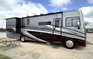 2024 Fleetwood Bounder 35K