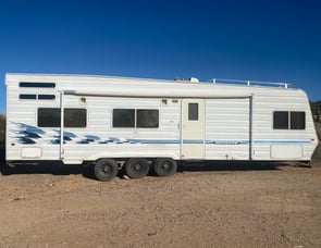 Weekend Warrior Toy Hauler FS3400