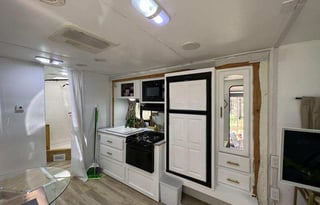 Cozy Shabby Chic, w/ Outdoor Ktchn