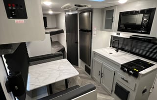 ➺ The Tranquil Trekker