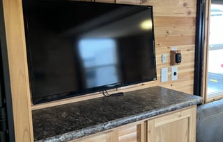 2023 Ice Castle RZ X22