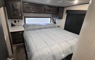 Luxury Road Warrior w/side porch!