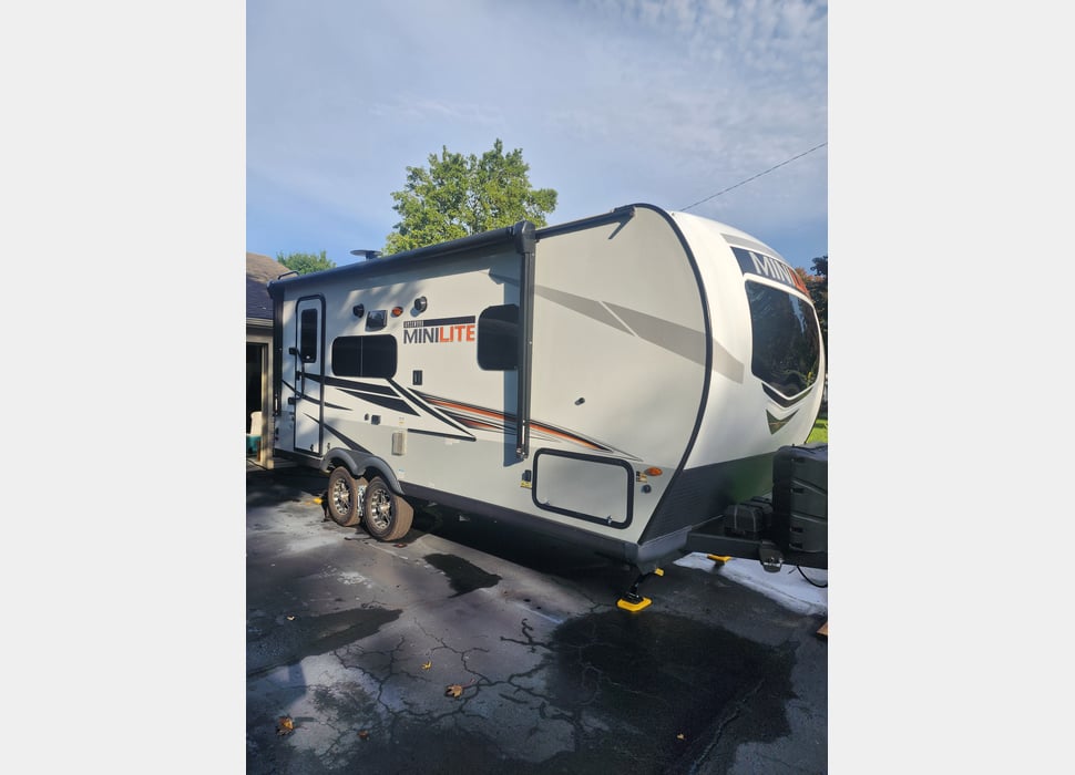 Travel Trailer rentals in Livonia