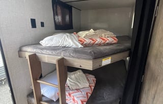 2021 CrossRoads RV Zinger Lite ZR280BH