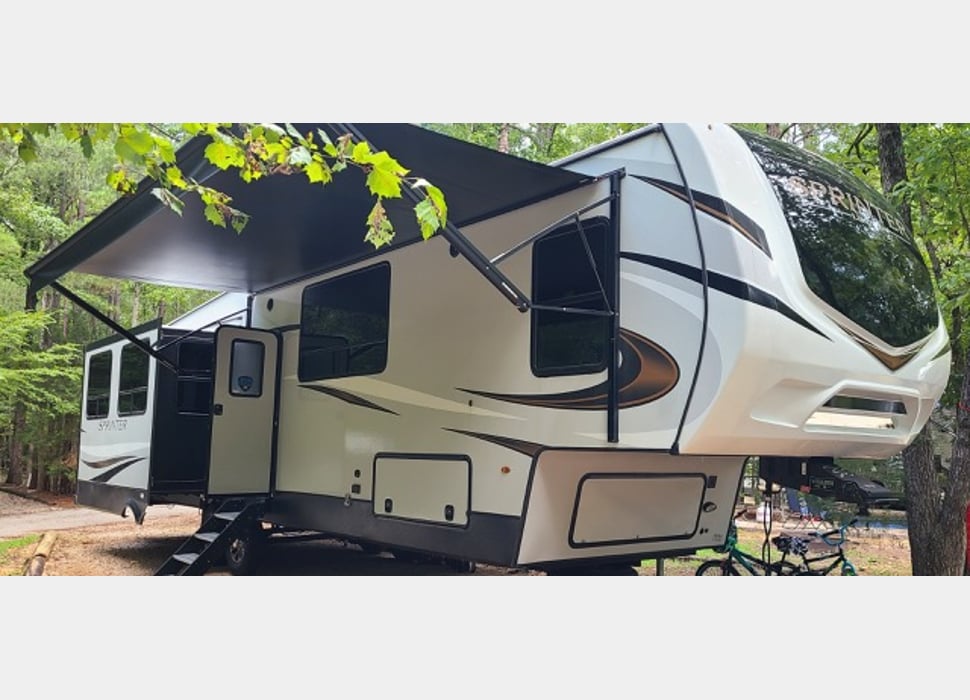 Fifth Wheel rentals in New Market