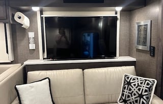 2021 Thor Motor Coach Challenger 35MQ