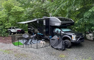 Entegra Accolade XT 35L - Adventure awaits