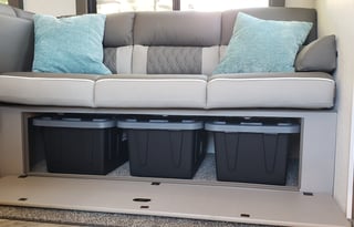 Bunkhouse & Lounge, Fully-Loaded & Turn-key Ready!